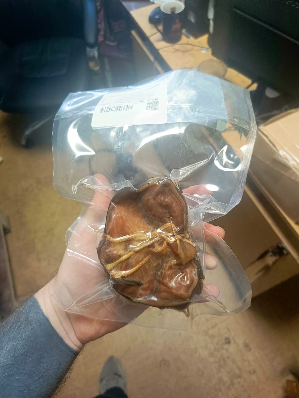 Превью товара Кусок сома клариевого горячего копчения (вакуум) #3