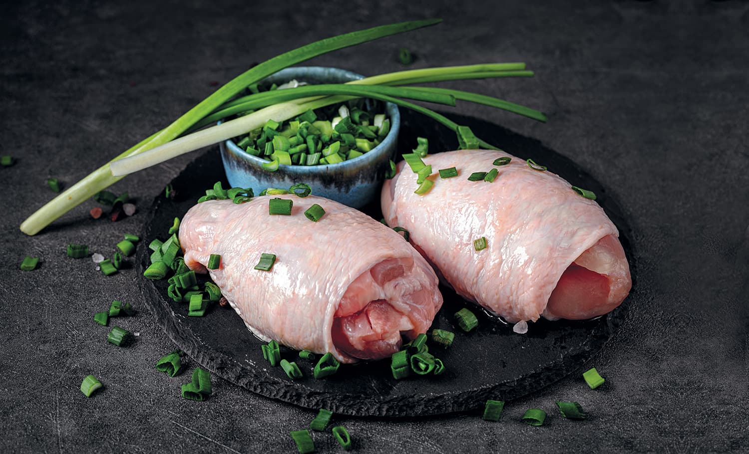 Превью товара Бедро бескостное ХАЛЯЛЬ 8п. охл. #1