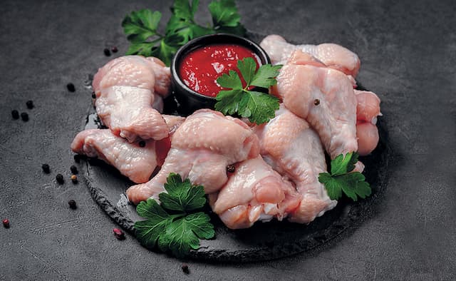 Крыло две части раздельно 750 г. зам.