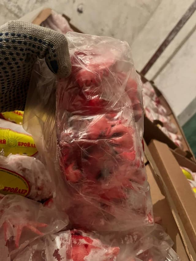 Головы (тушки кур) (пакет) зам. НКР